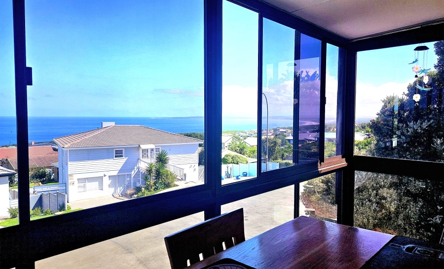 3 Bedroom Property for Sale in Dana Bay Western Cape